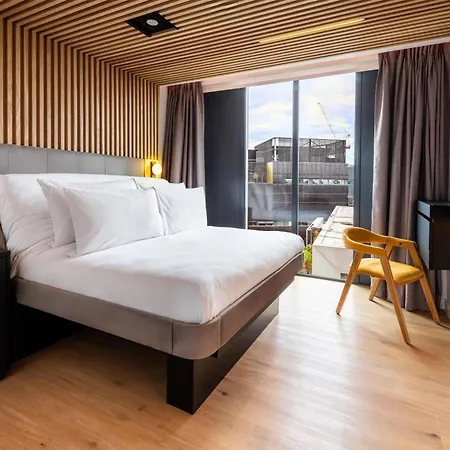 Yotelpad London Stratford, Select By Hilton-2
