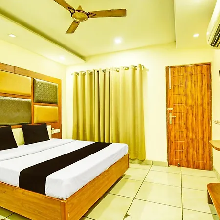 Hotel O Grand Signia-2
