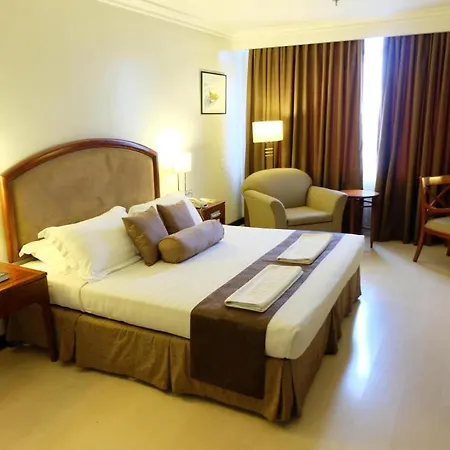 Hotel Supreme Convention Plaza-2
