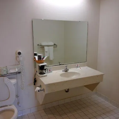 Americas Best Value Inn Kinston-3
