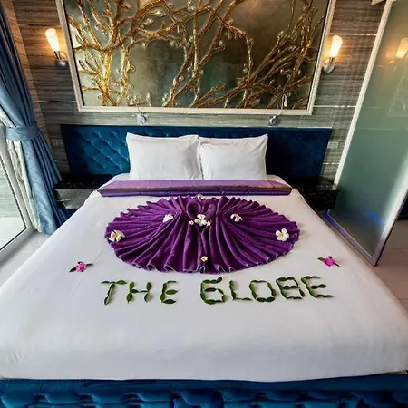 The Globe Hotel, Bar & Restaurant-2