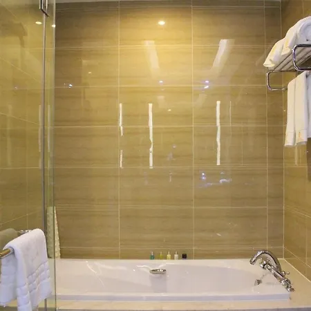 Golden Phoenix International Hotel-3