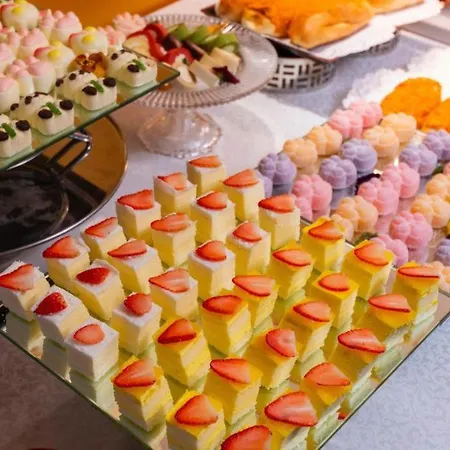 Holiday Inn Express Shenzhen Luohu Port By Ihg-3