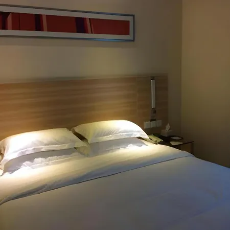 City Comfort Inn Guangzhou Tiyu West Road Metro Station-3
