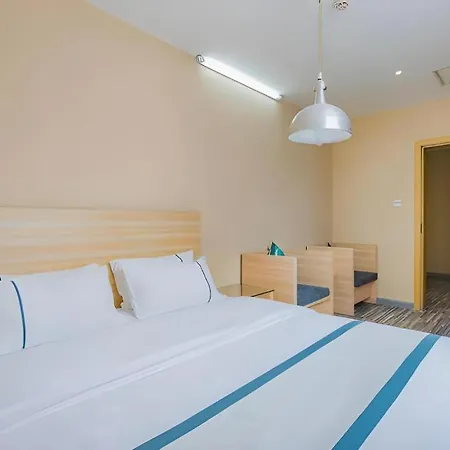 City Comfort Inn Guangzhou Tiyu West Road Metro Station-2