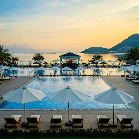 Vinpearl Discovery Rockside Nha Trang-2