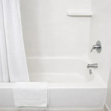 Holiday Inn Express & Suites Winner By Ihg-3