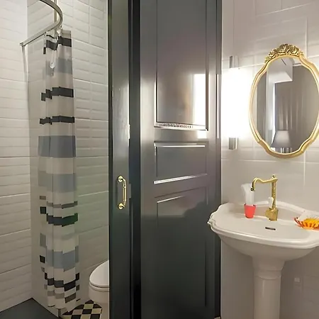 First House Hotel-2