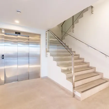 HQ Arena Hotel-3