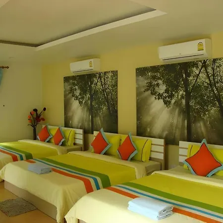 Sea Beach Koh Larn 1-3