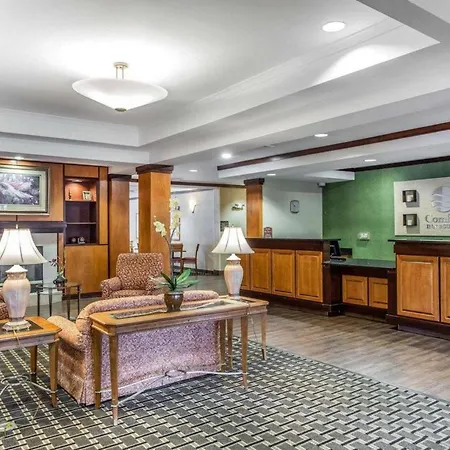 Comfort Inn & Suites-2