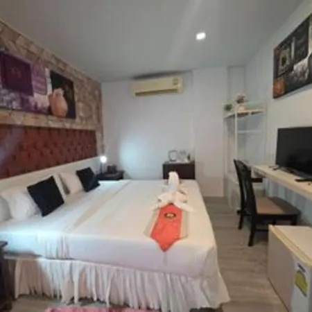 The Nice Patong Hotel-3