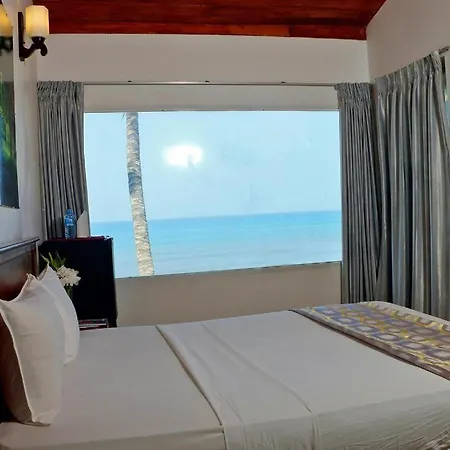 Oyo 246 Roy Villa Beach Hotel-2