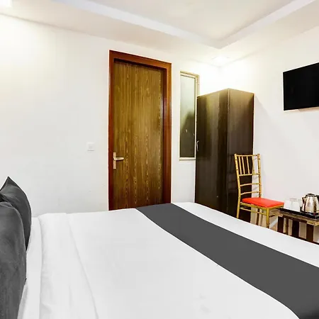 Super Hotel O Rohini Sector 20 Formerly Yellow Saffron-3