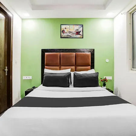 Super Hotel O Rohini Sector 20 Formerly Yellow Saffron-2