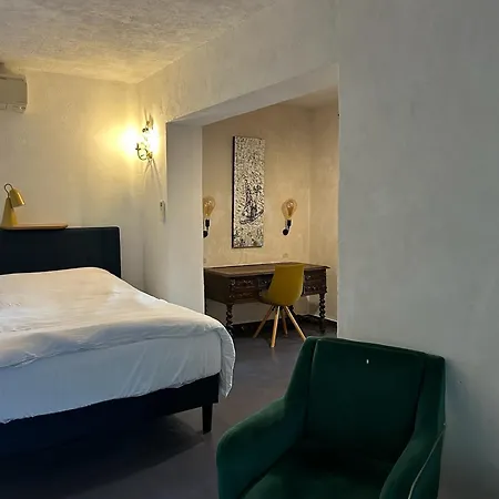 La Villa-3
