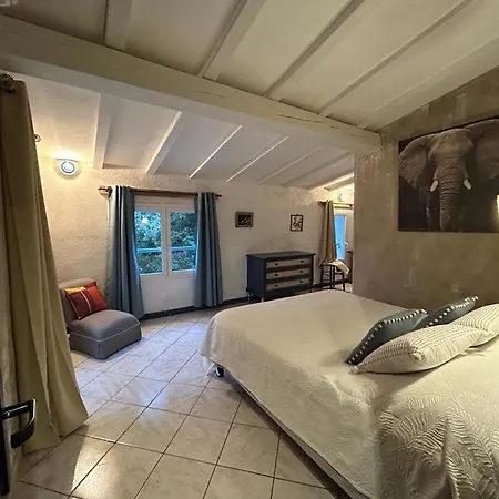 La Villa-2