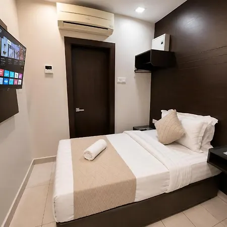Cathay Hotel-2