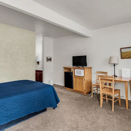 Temple View Lodge-2
