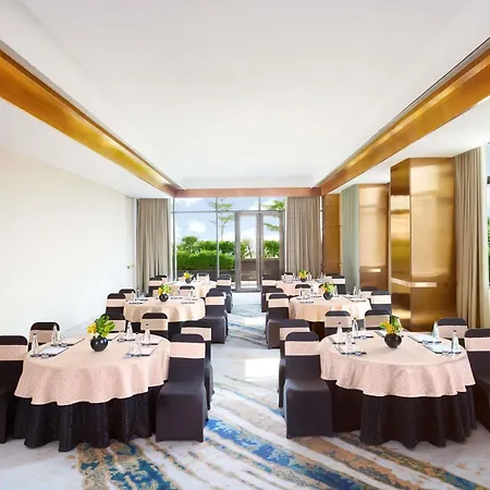Novotel New Delhi City Centre-3