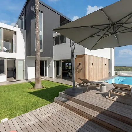Ocean 9 - Sunset Beachfront Apartments-3