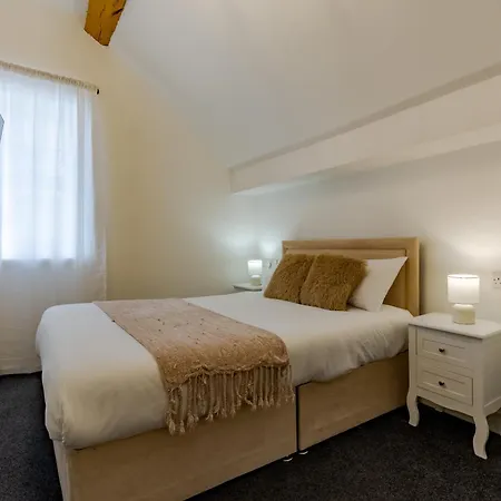 Stay Hub City Centre -Self Check-In Hotel-3