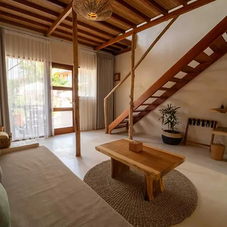 Divino Gili Air-3