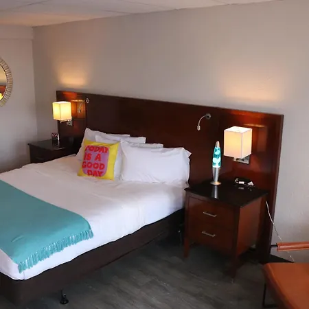 The Retro Hotel-3