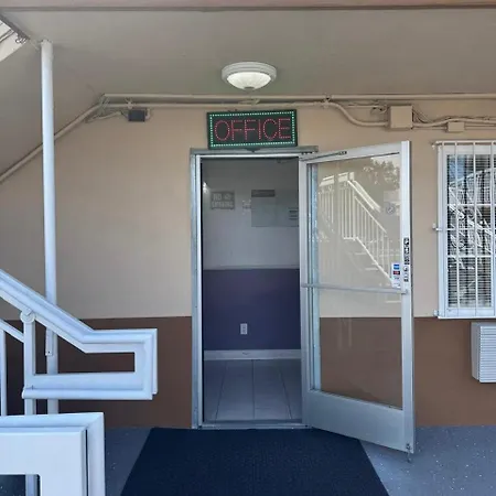 Seahorse Motel-2