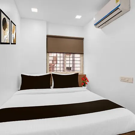Hotel O Galaxy Apartments-3
