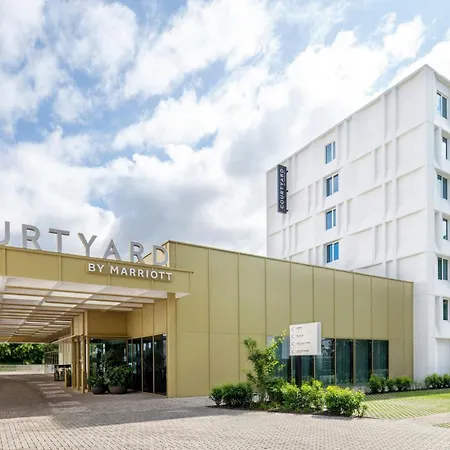 Courtyard By Marriott Ghent-3