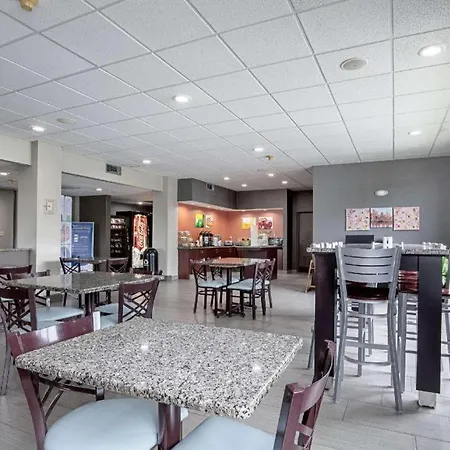 Quality Inn Holly Springs South-2