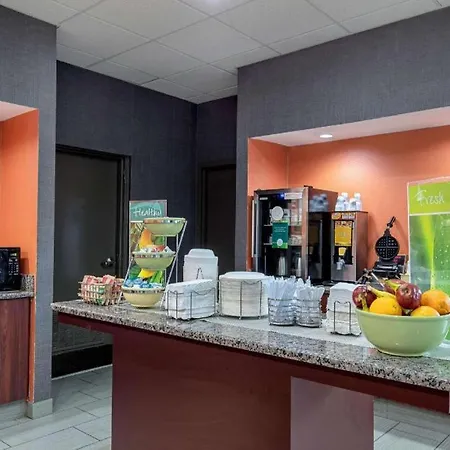 Quality Inn Holly Springs South-3