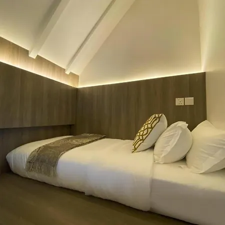 St Signature Bugis Beach-2