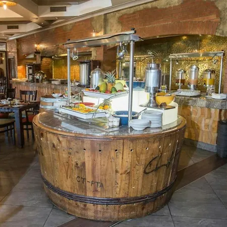 The Centurion Hotel-3