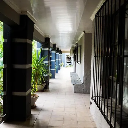 Ubuntu Guesthouse-3