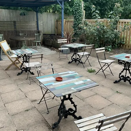 The Dawnay Arms Hotel-3