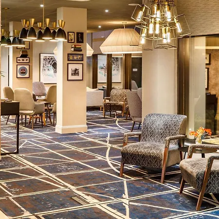 Mercure Telford Centre Hotel-3