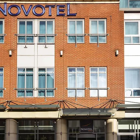 Novotel Reading Centre-2