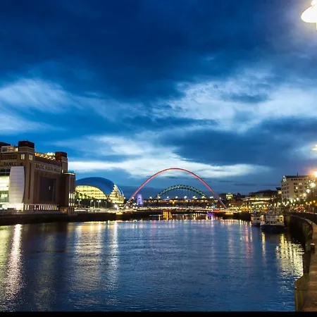 Holiday Inn Express Newcastle City Centre By Ihg-3