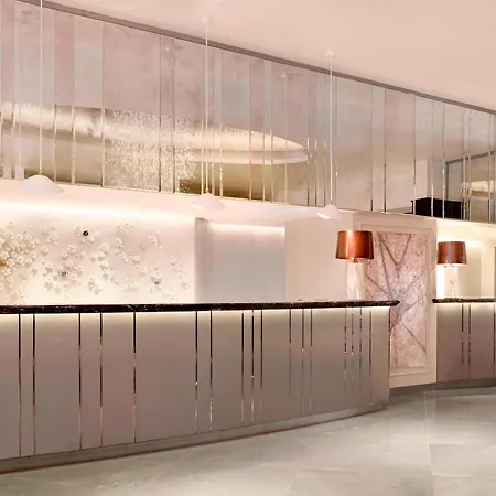 The Park Tower Knightsbridge, A Luxury Collection Hotel, London-2