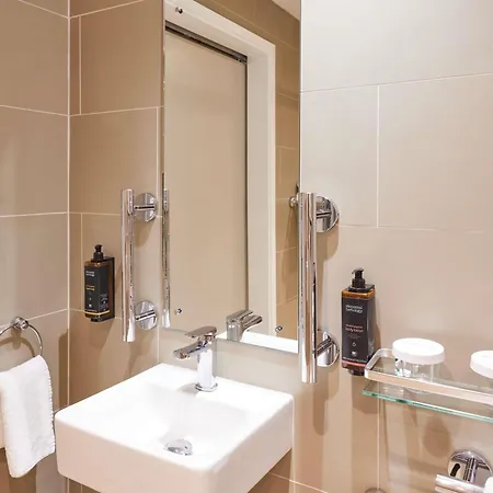 Mercure Northampton-3