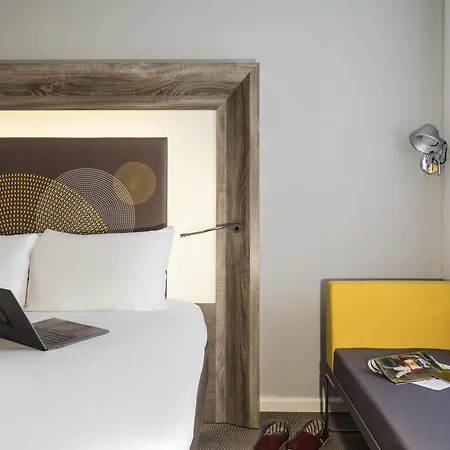 Novotel Coventry-3