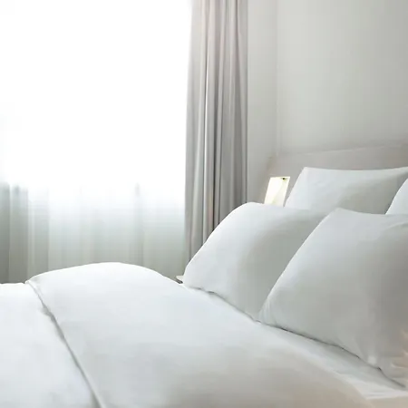 Novotel Coventry-2