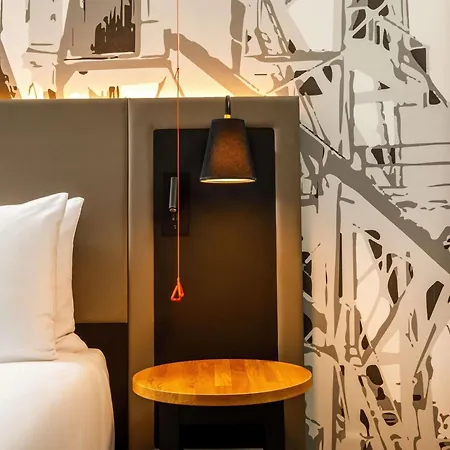 Mercure Cardiff-3