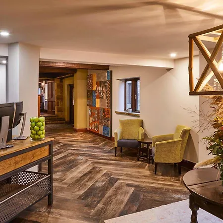 Mercure Barnsley Tankersley Manor Hotel-3