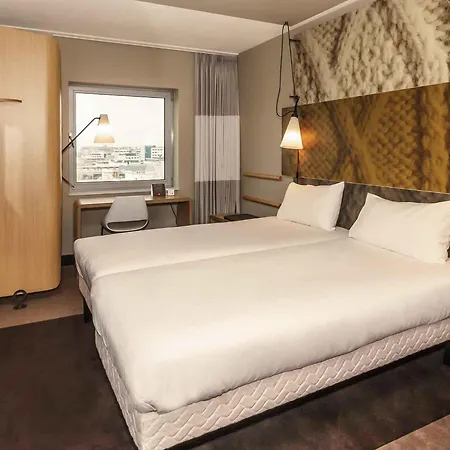 Ibis Amsterdam City West-3