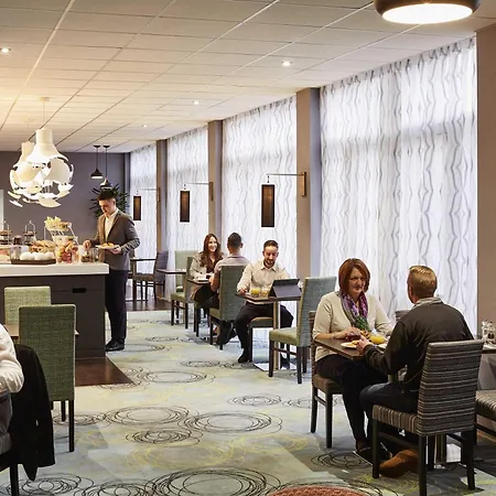 Novotel Coventry-3