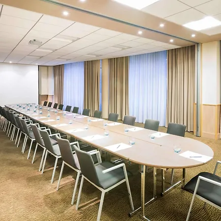 Novotel Reading Centre-3