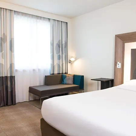 Novotel Brussels City Centre-3